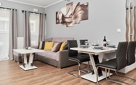 Apartments Wroclaw Jana Pawla II With Free Parking Wroclaw By Noclegi Renters